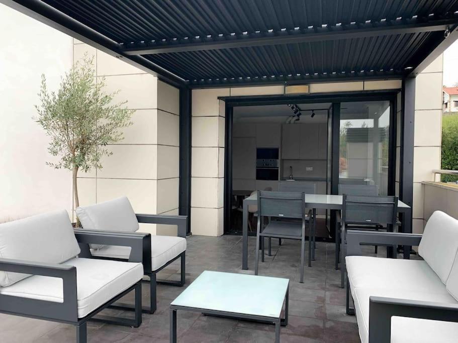 דירות קומיאס Atico Con Esplendida Terraza מראה חיצוני תמונה