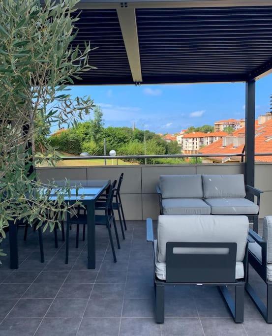 דירות קומיאס Atico Con Esplendida Terraza מראה חיצוני תמונה